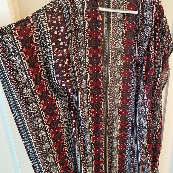 Long kimono - Picture 3 of 3